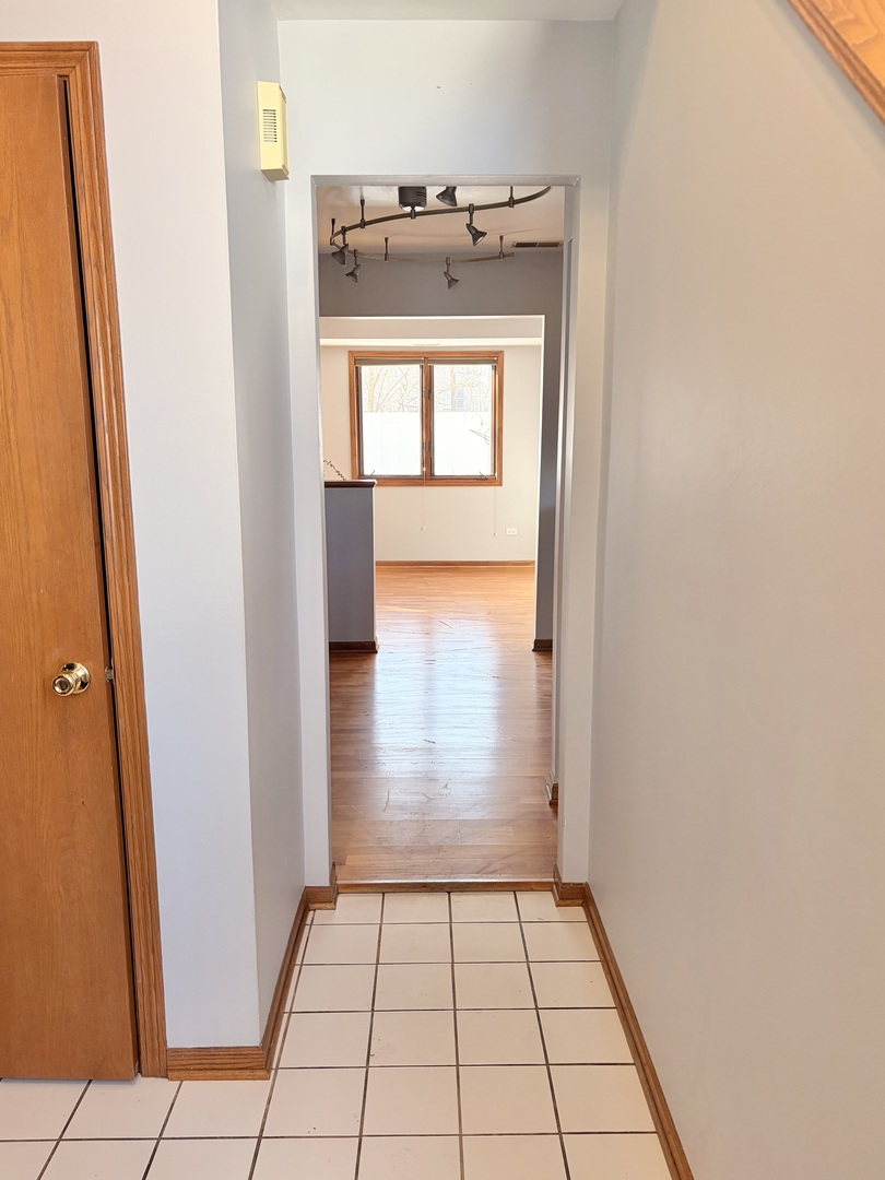 10956 S 76 Avenue #H, Palos Hills, IL 60465