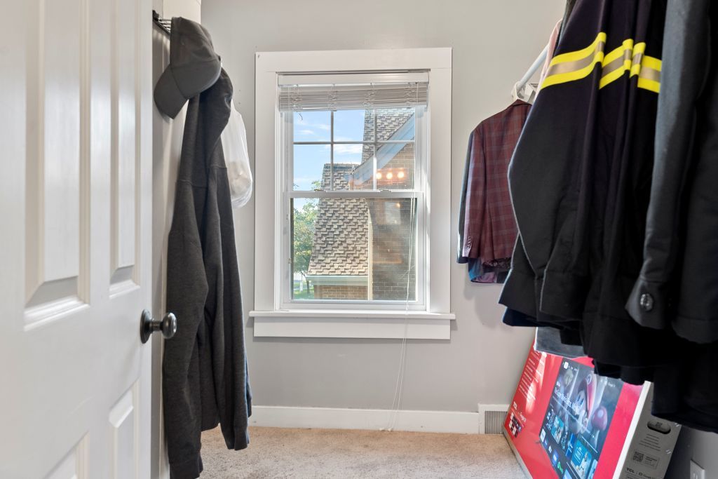 417 S Westlawn Avenue, Decatur, IL 62521