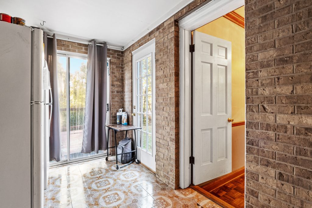 13 Briarcliffe Drive, Collinsville, IL 62234