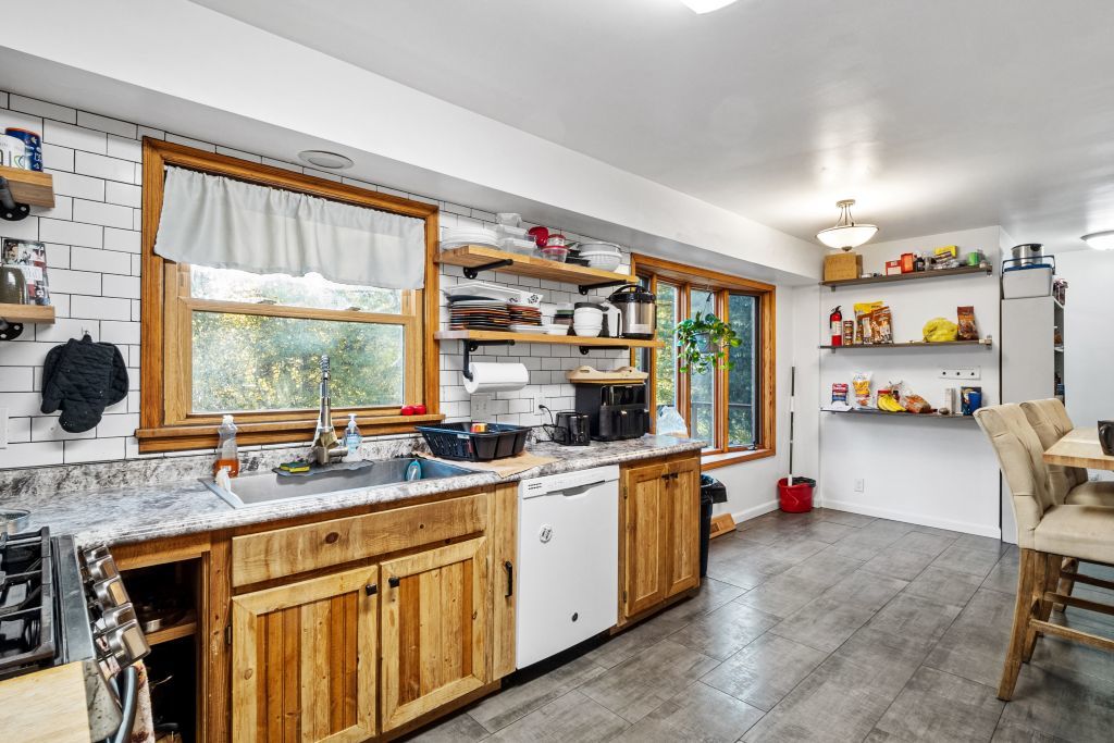 13 Briarcliffe Drive, Collinsville, IL 62234