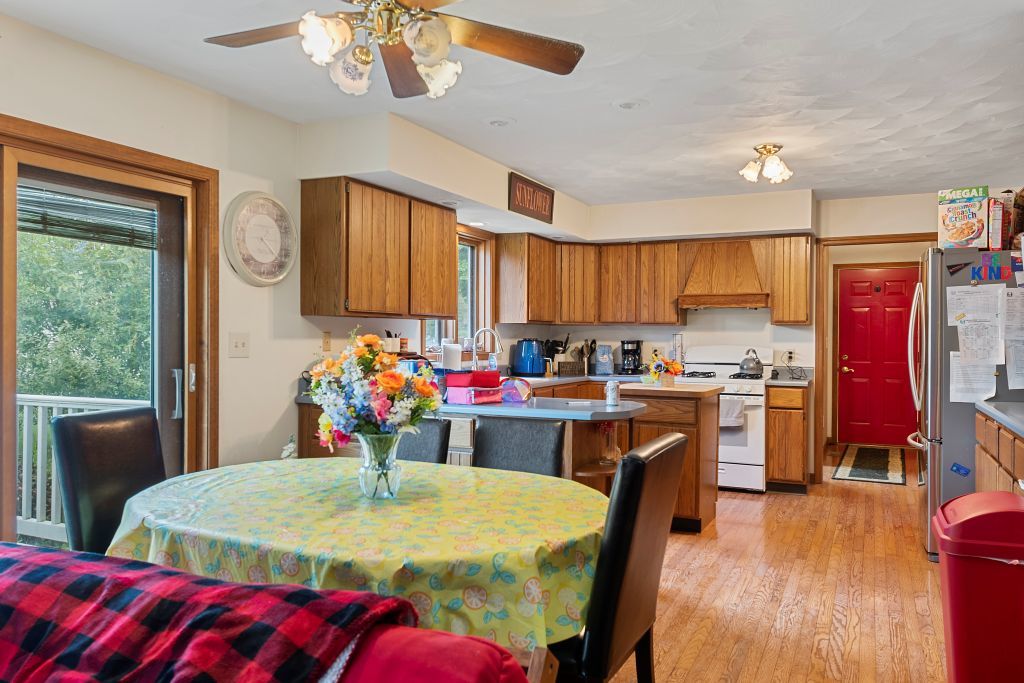 3609 W Iles Avenue, Springfield, IL 62711