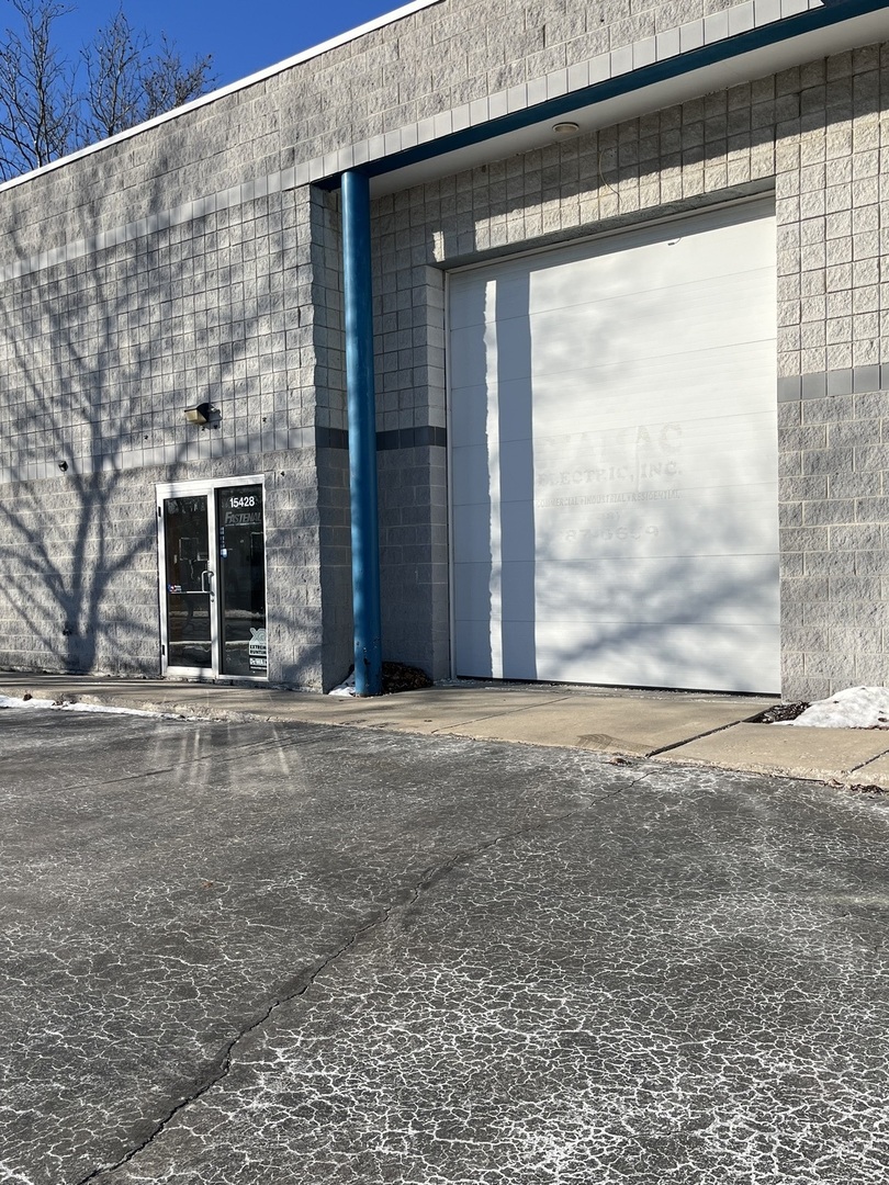 15428 S 70th Court, Orland Park, IL 60462