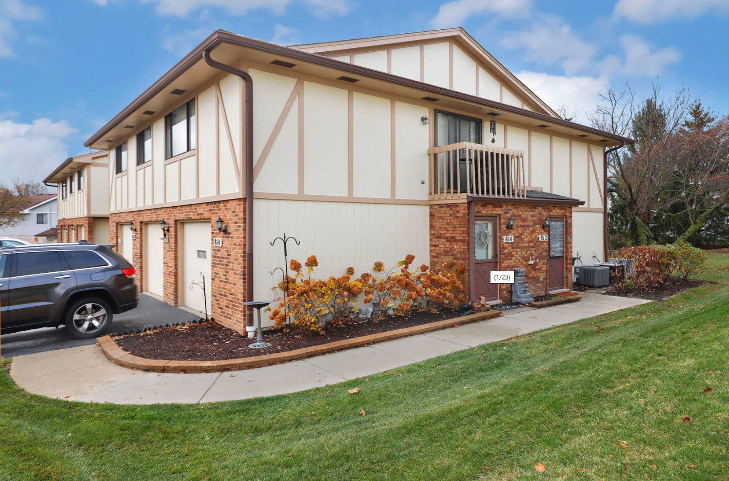 812 Dracut Lane #D, Schaumburg, IL 60173
