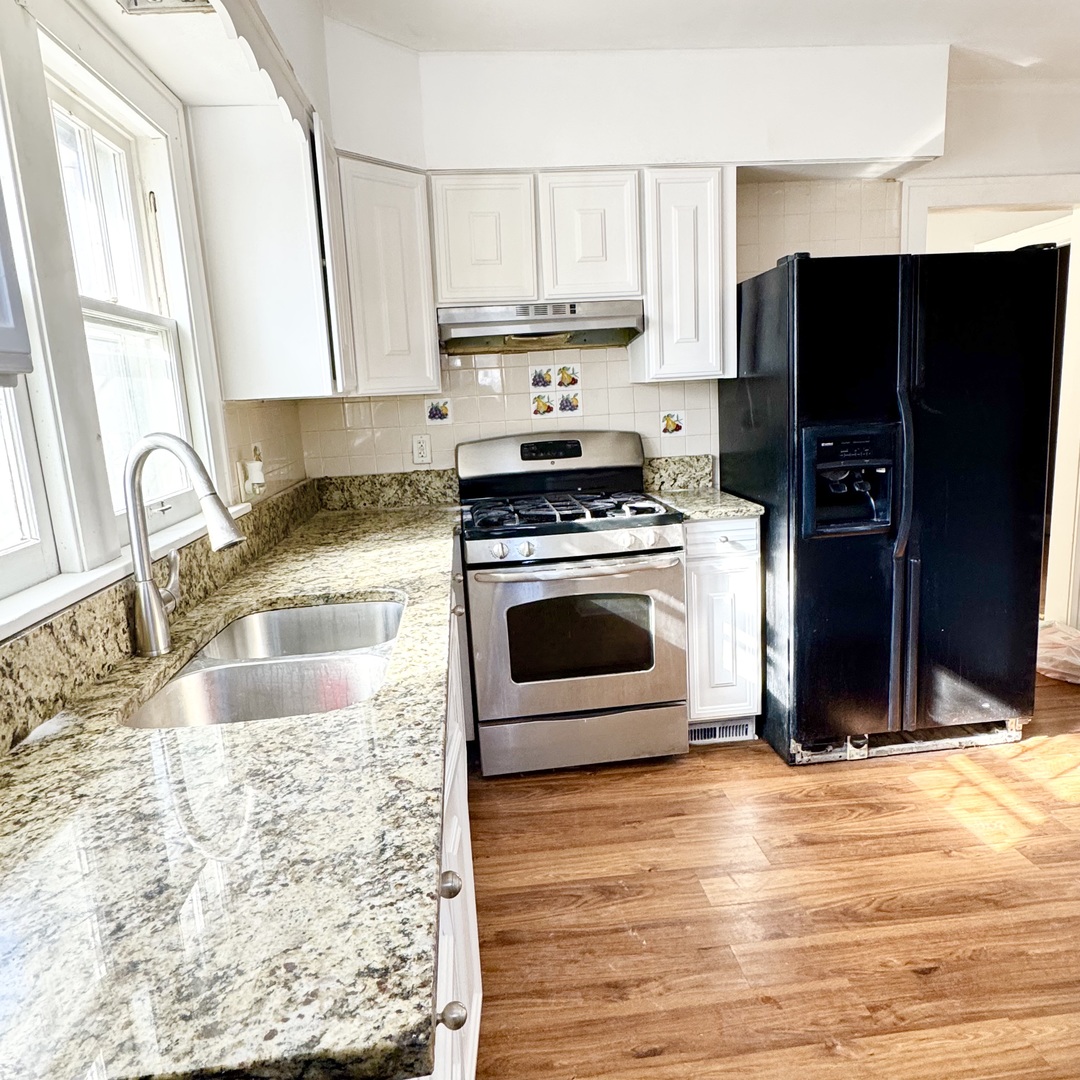 712 S Spencer Street, Aurora, IL 60505