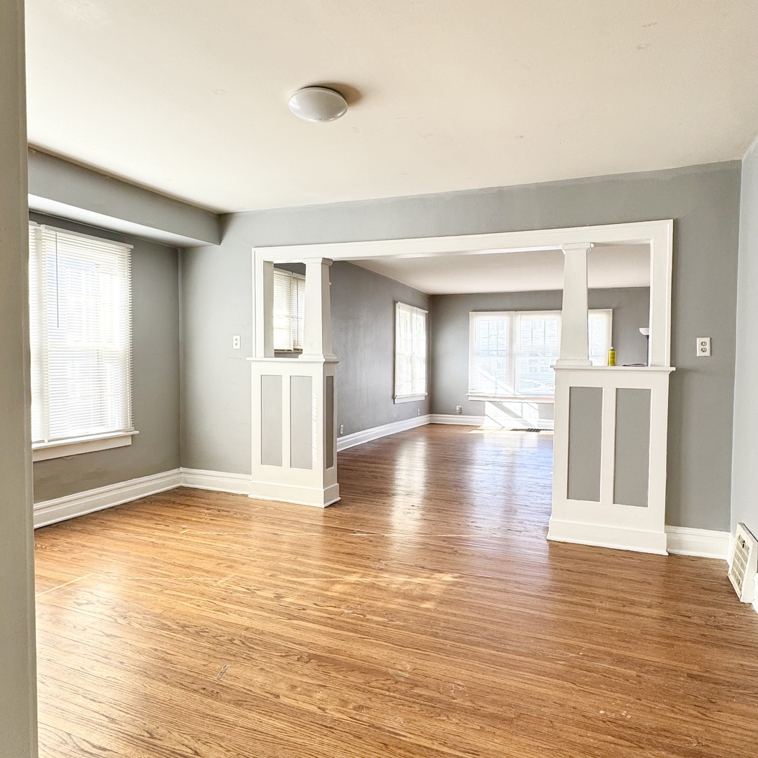 712 S Spencer Street, Aurora, IL 60505