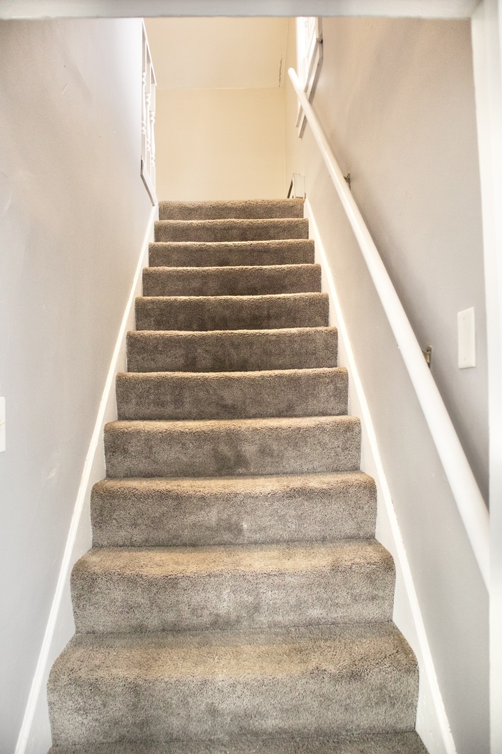 712 S Spencer Street, Aurora, IL 60505