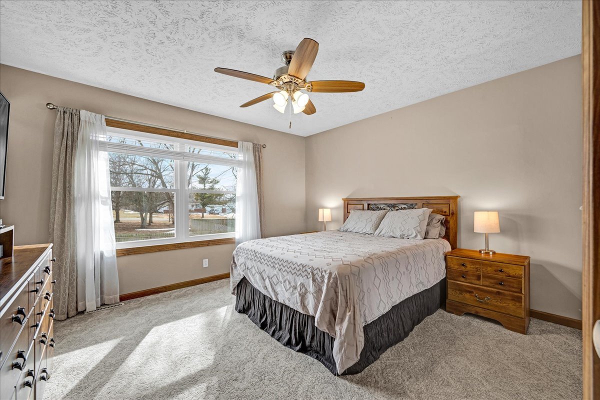 505 W North Street, Danvers, IL 61732