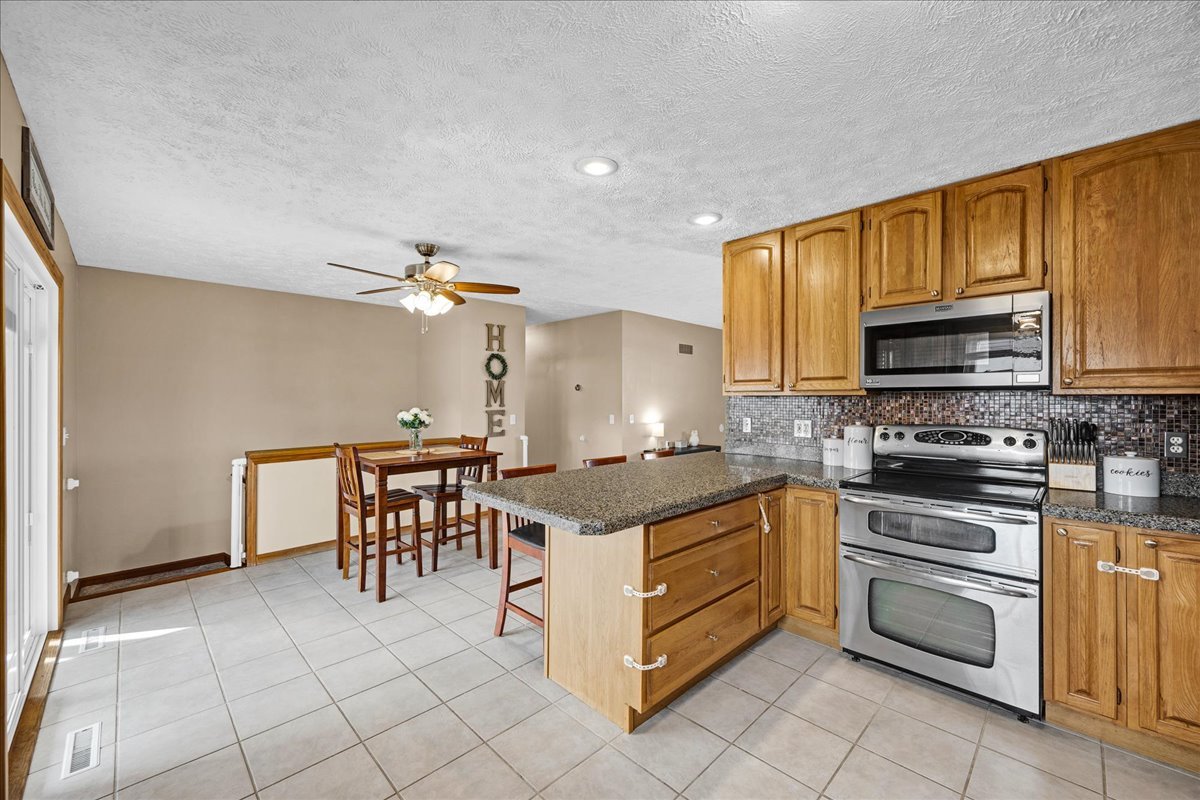 505 W North Street, Danvers, IL 61732