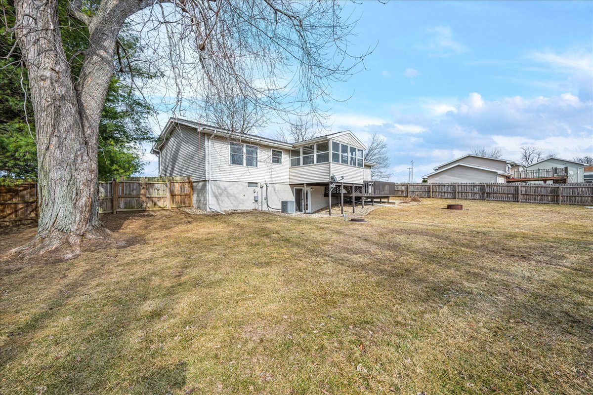 505 W North Street, Danvers, IL 61732