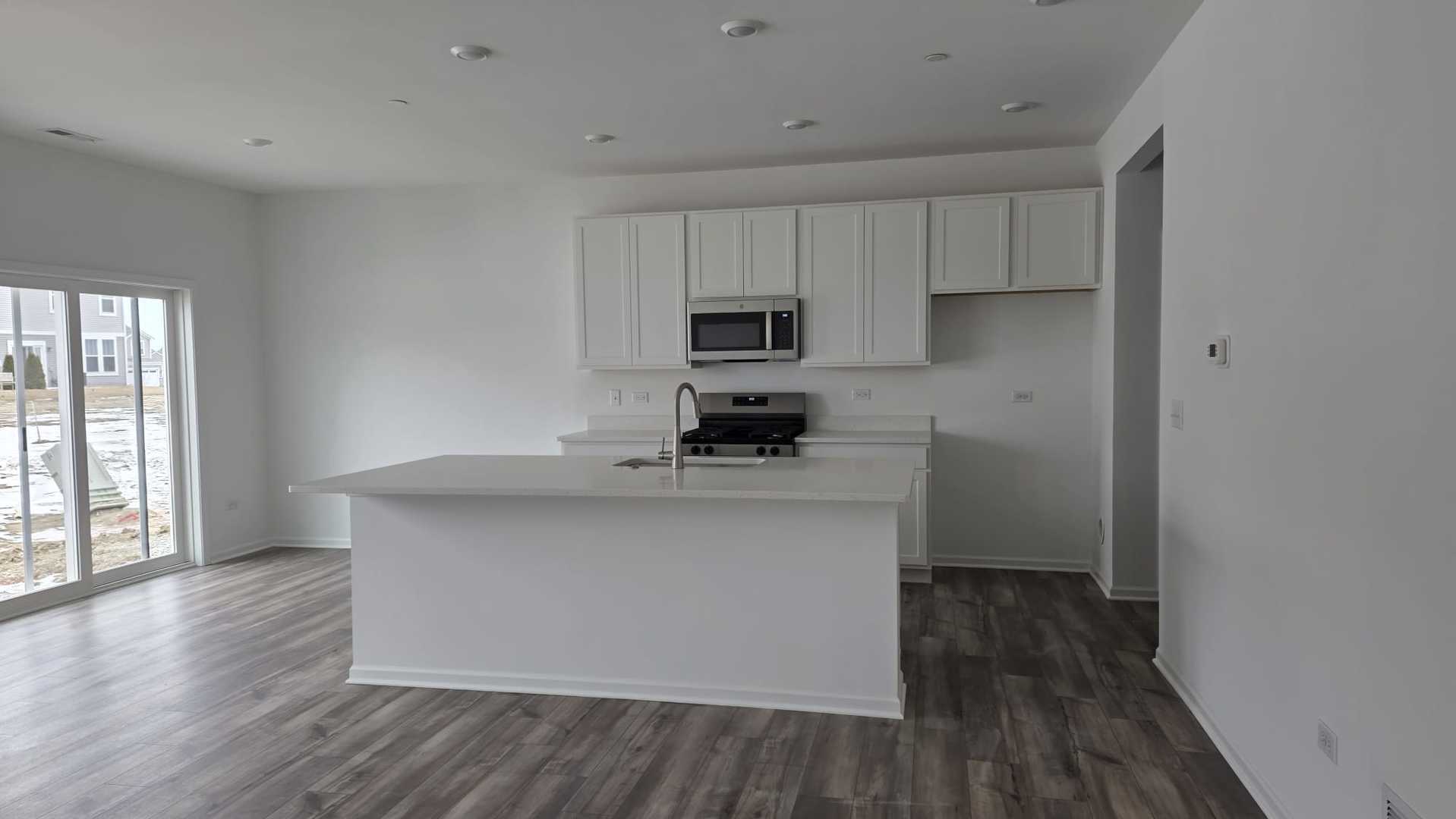 246 Cooney Way, Oswego, IL 60543