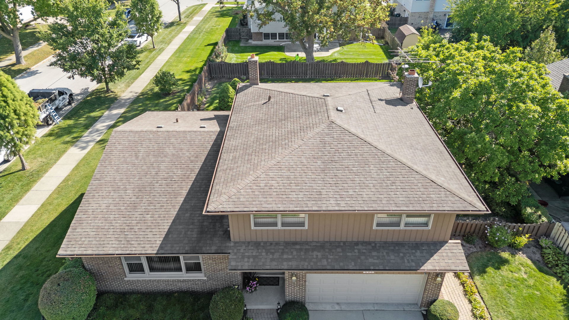 2439 N Windsor Drive, Arlington Heights, IL 60004