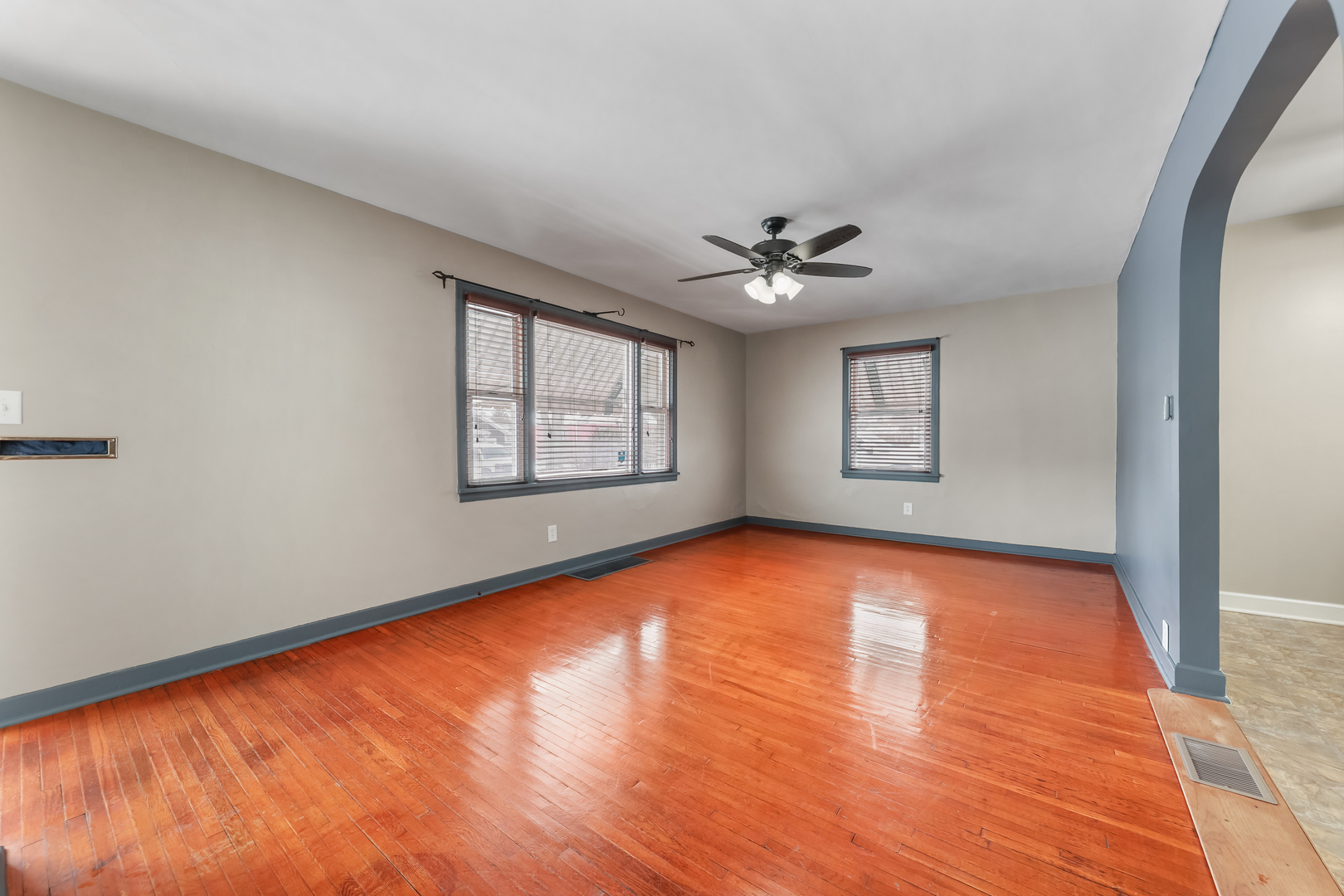 1428 Pickwick Street, Ottawa, IL 61350