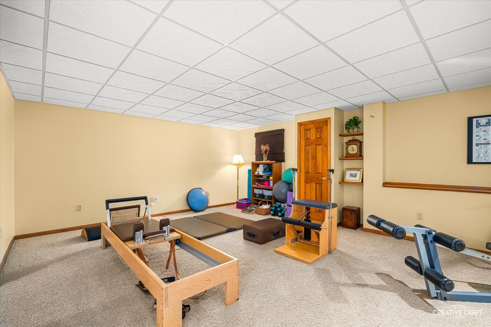 1813 Winchester Court, Oswego, IL 60543