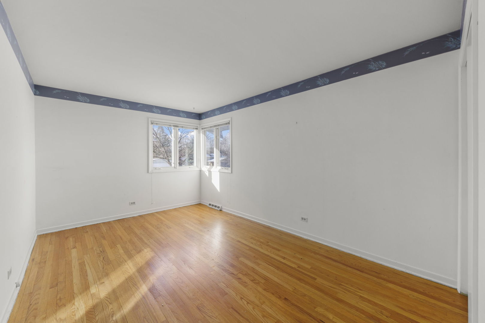 729 Burning Tree Lane, Naperville, IL 60563