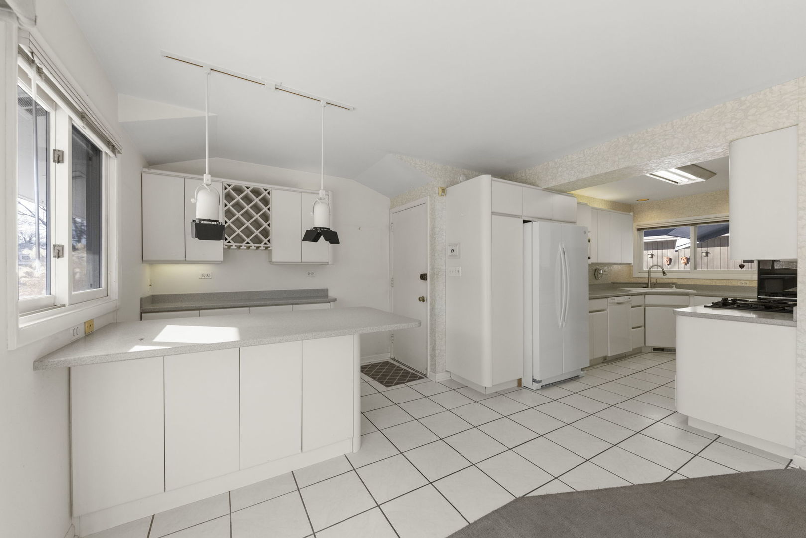 729 Burning Tree Lane, Naperville, IL 60563