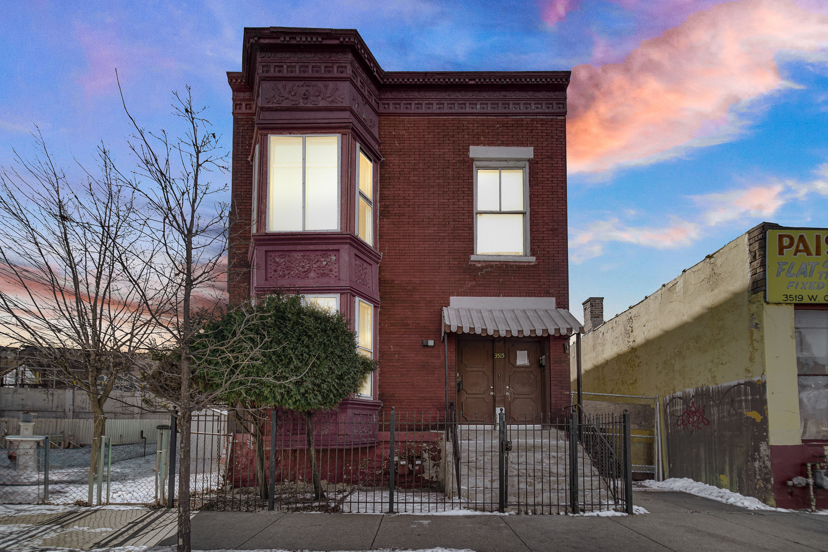3515 W Cermak Road, Chicago, IL 60623