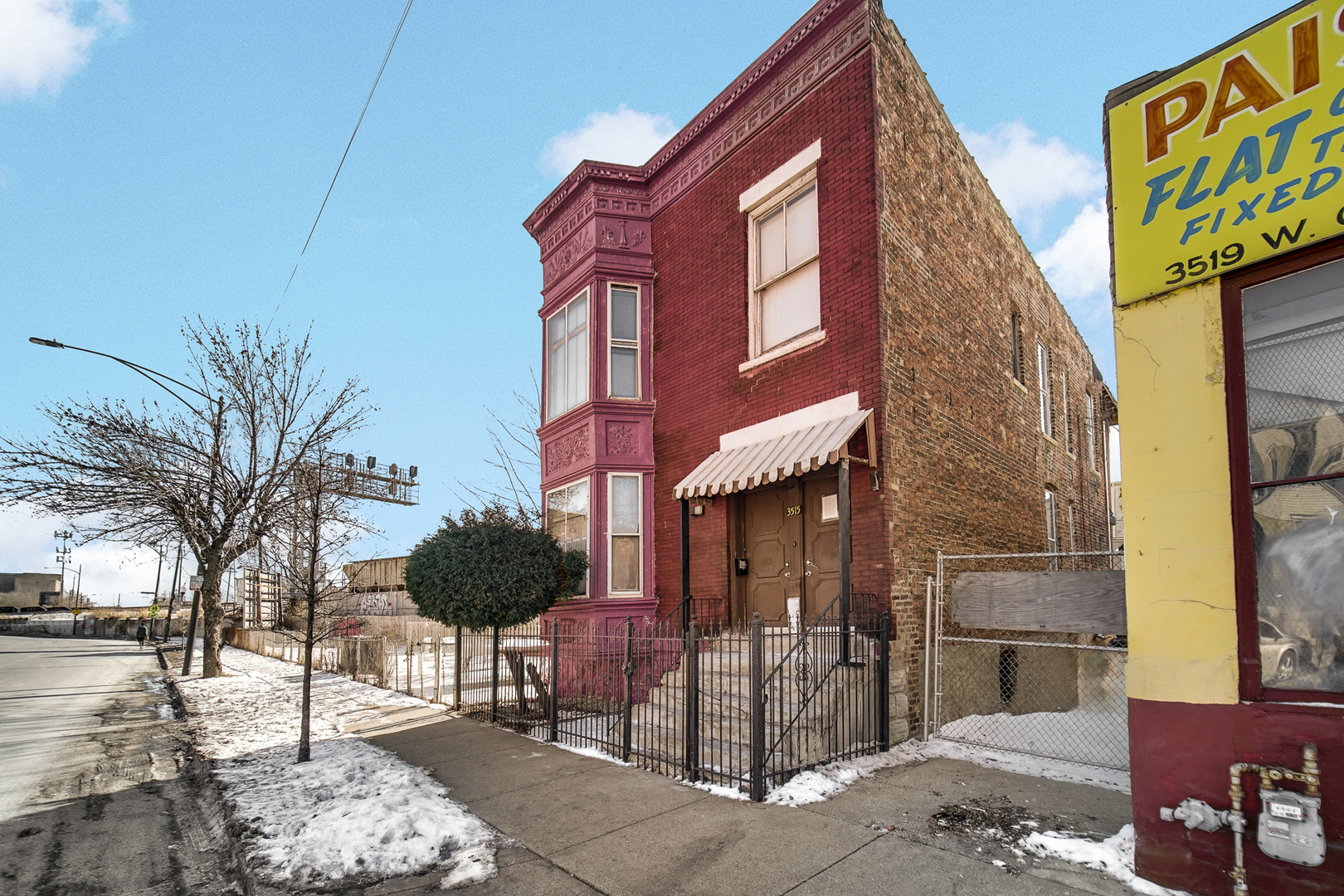 3515 W Cermak Road, Chicago, IL 60623