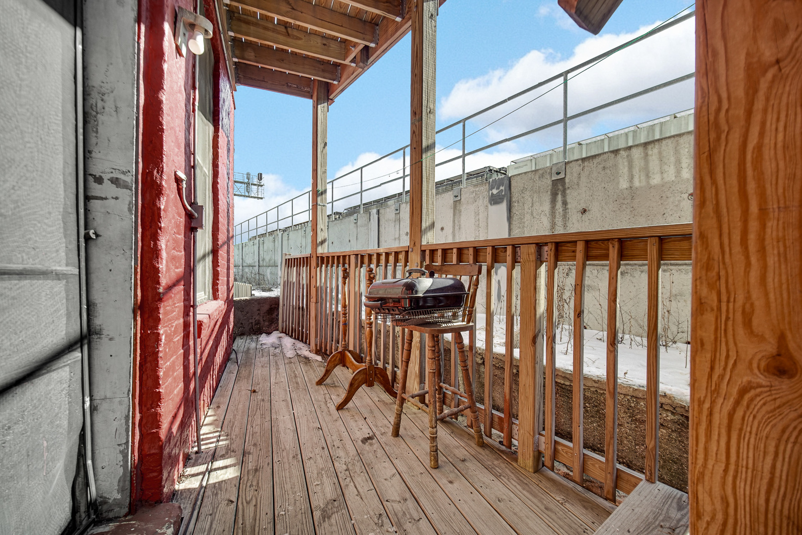 3515 W Cermak Road, Chicago, IL 60623