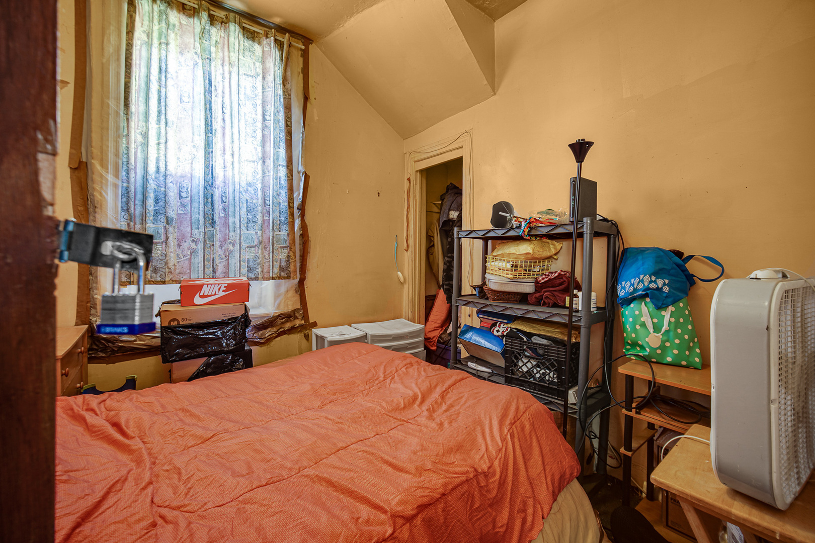 3515 W Cermak Road, Chicago, IL 60623