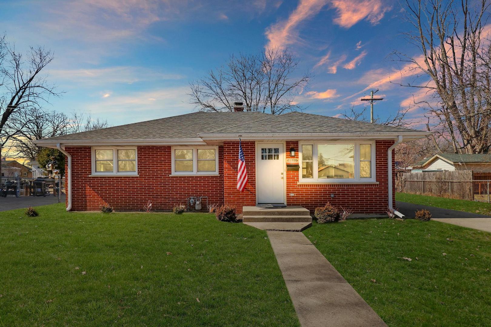 2532 N Jackson Street, Waukegan, IL 60087