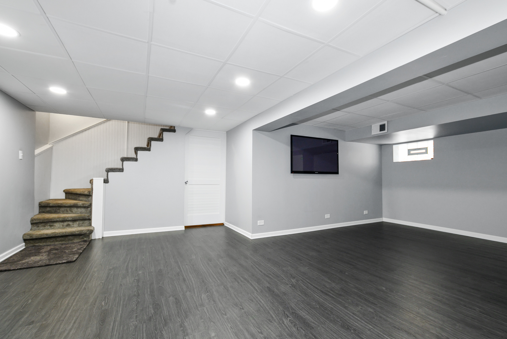 7805 Natchez Avenue, Burbank, IL 60459