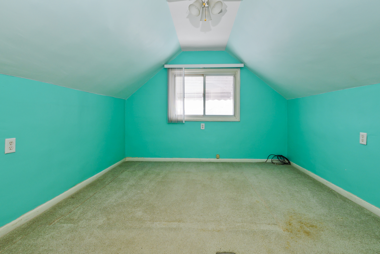 7805 Natchez Avenue, Burbank, IL 60459