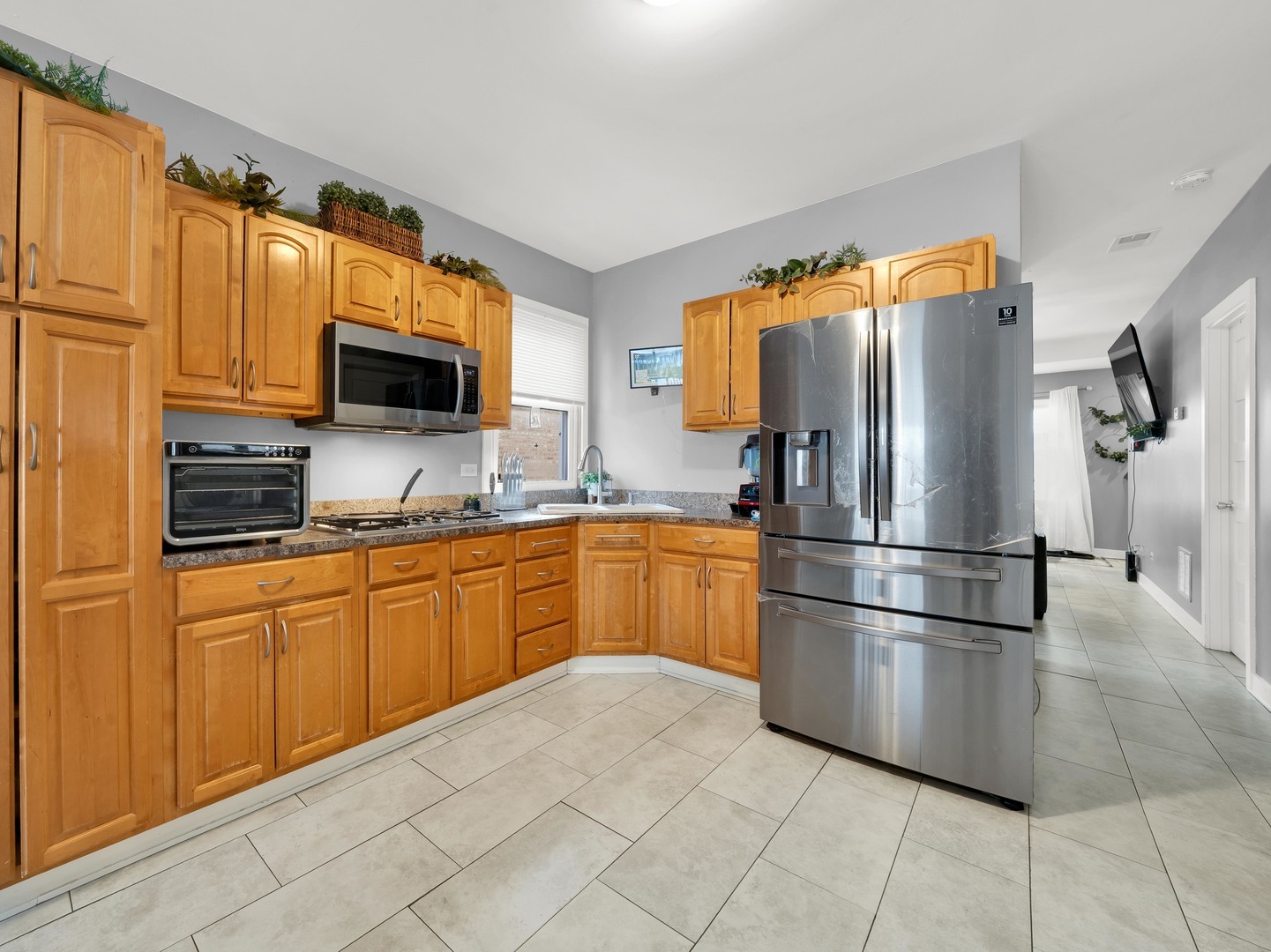 4121 Gunderson Avenue, Stickney, IL 60402