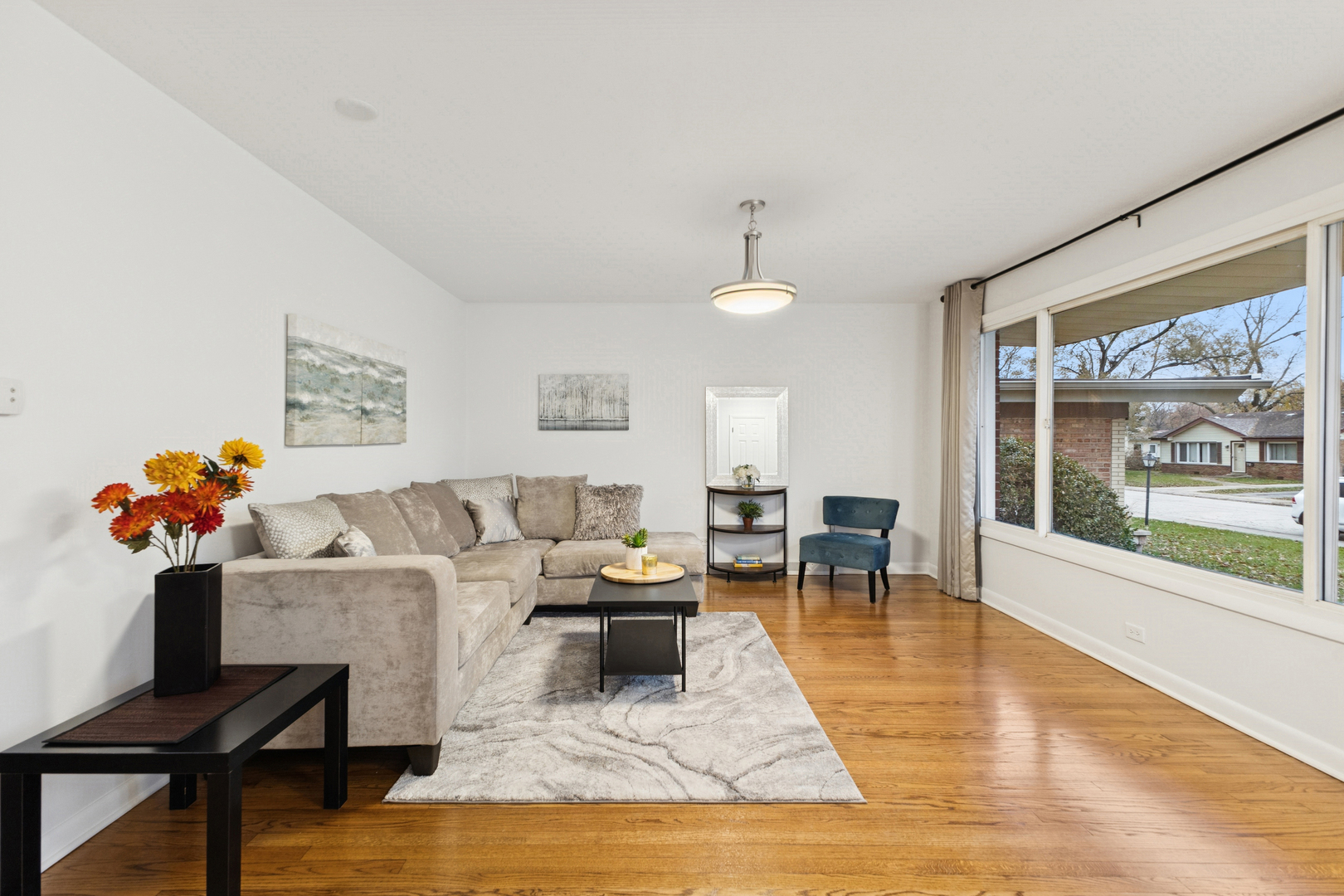 468 Joyce Court, South Holland, IL 60473