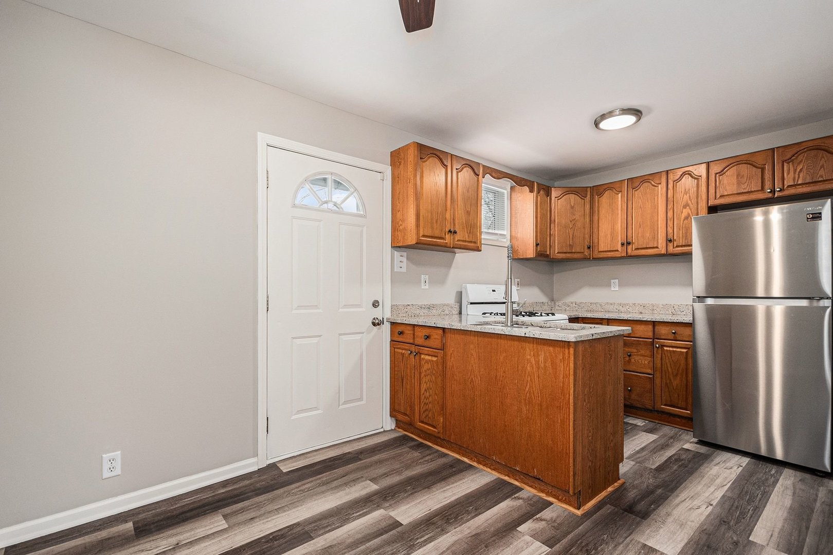 116 Luana Road, Joliet, IL 60433