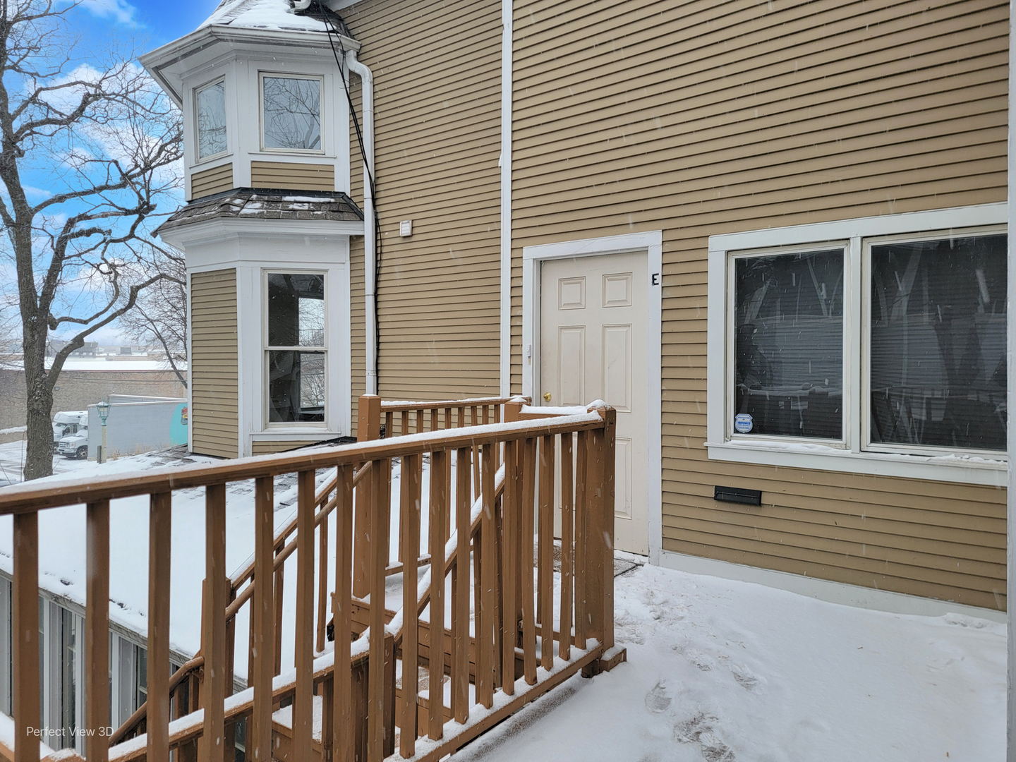 431 S HARVEY Street #E, Oak Park, IL 60302