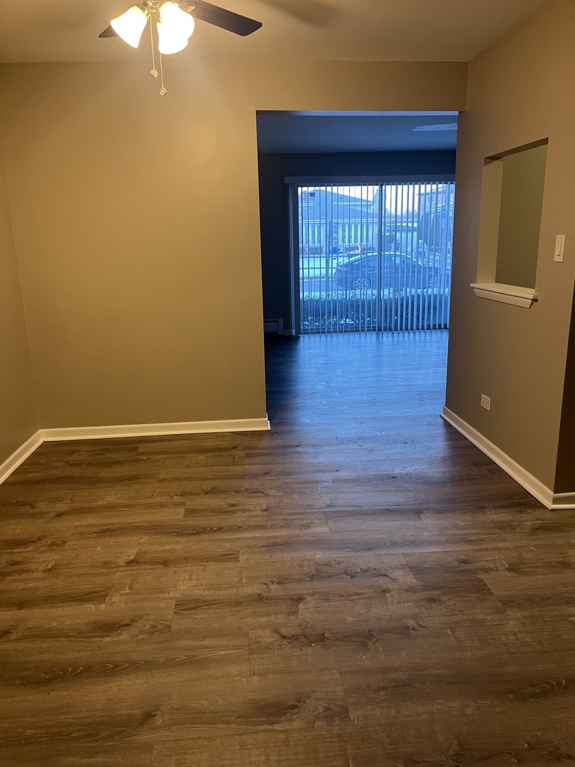 6131 S Marshall Avenue #1E, Chicago Ridge, IL 60415