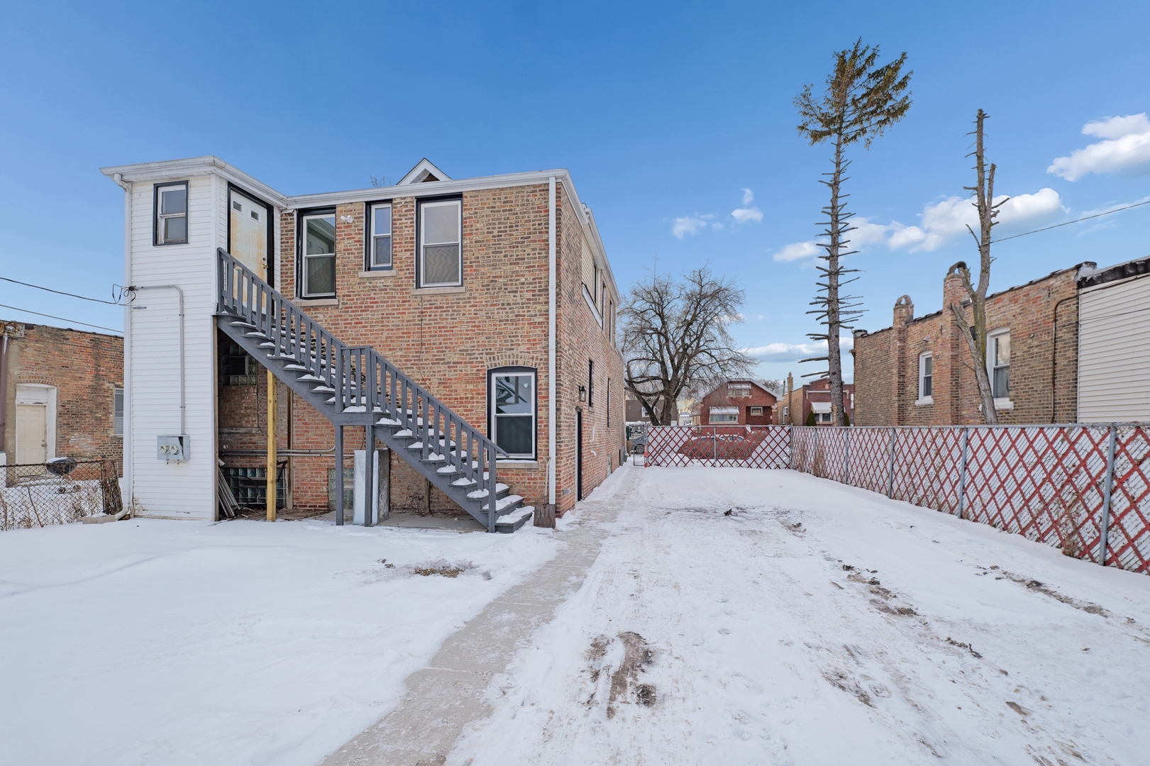 2339 S 59th Avenue, Cicero, IL 60804