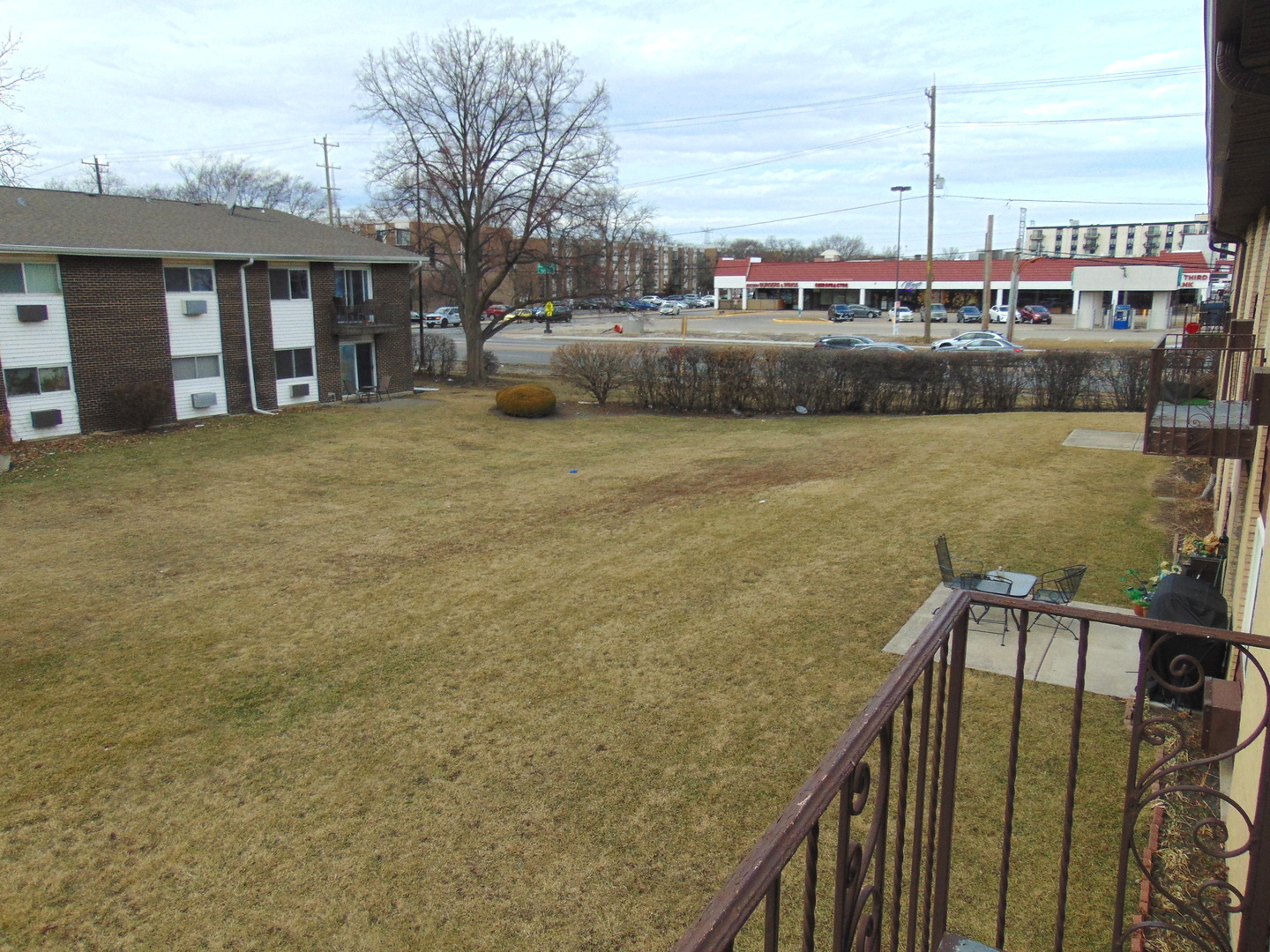 9588 N Terrace Place #208H, Des Plaines, IL 60016