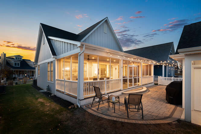 12 Cottage Green, Ottawa, IL 61350