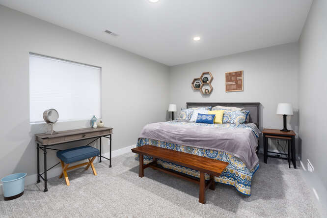 12 Cottage Green, Ottawa, IL 61350