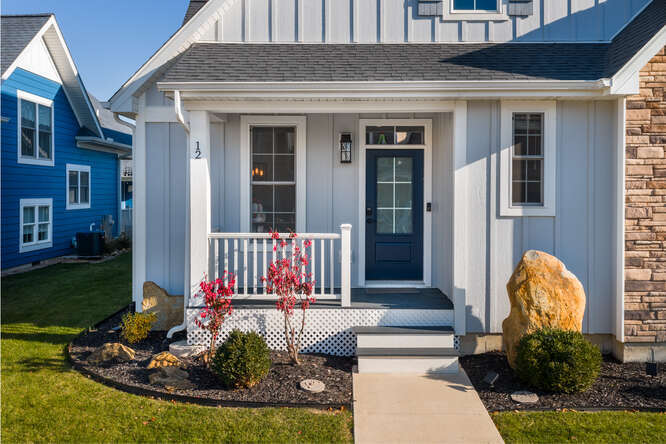 12 Cottage Green, Ottawa, IL 61350