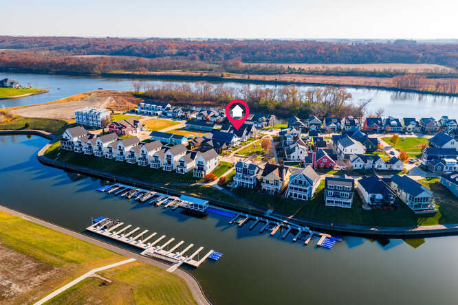 12 Cottage Green, Ottawa, IL 61350