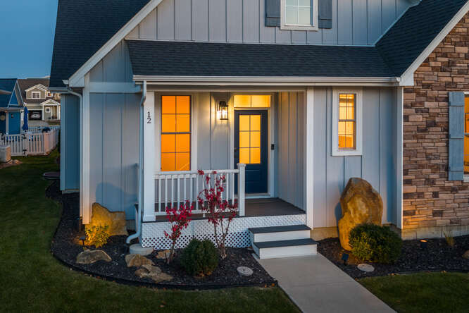 12 Cottage Green, Ottawa, IL 61350