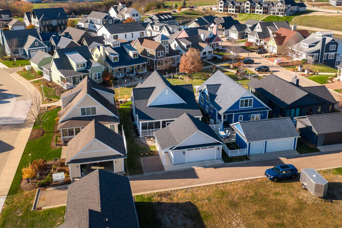 12 Cottage Green, Ottawa, IL 61350