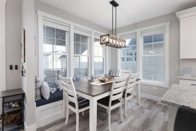 12 Cottage Green, Ottawa, IL 61350