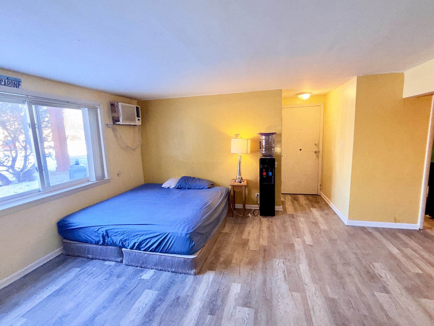 1160 W 18th Street #GW, Broadview, IL 60155