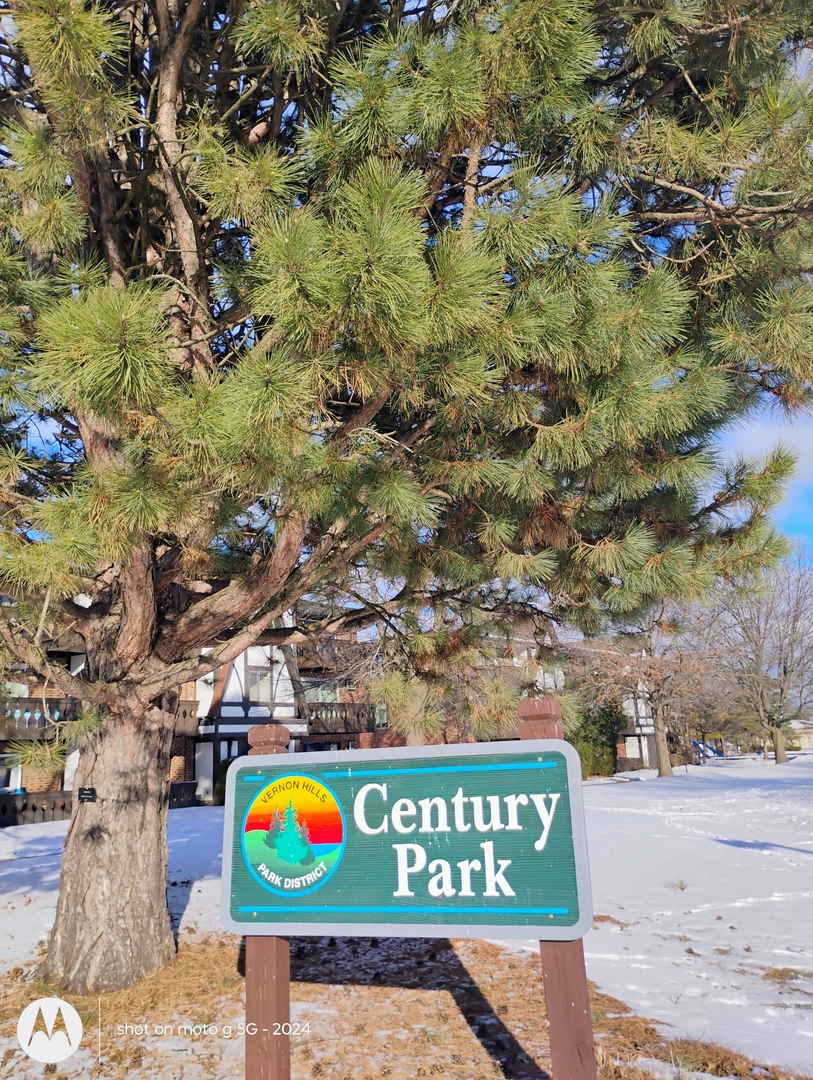 945 Commonwealth Court #4, Vernon Hills, IL 60061