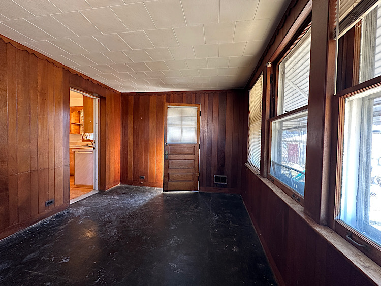 2922 N Natchez Avenue, Chicago, IL 60634