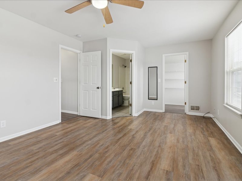 14228 S NAPA Circle, Plainfield, IL 60544