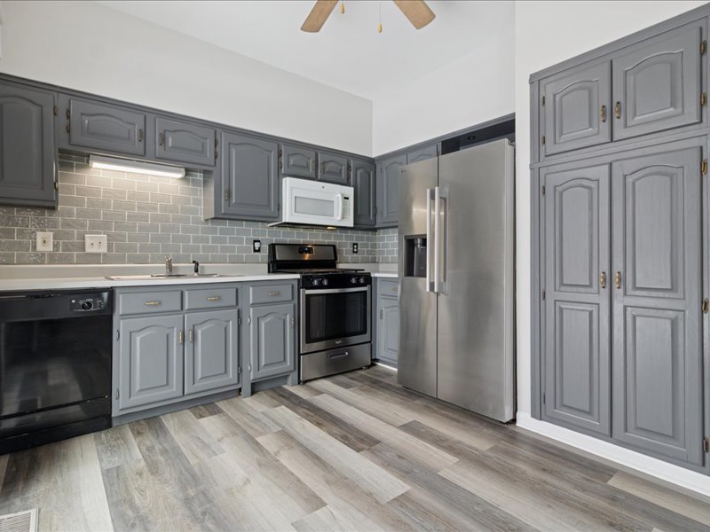 14228 S NAPA Circle, Plainfield, IL 60544