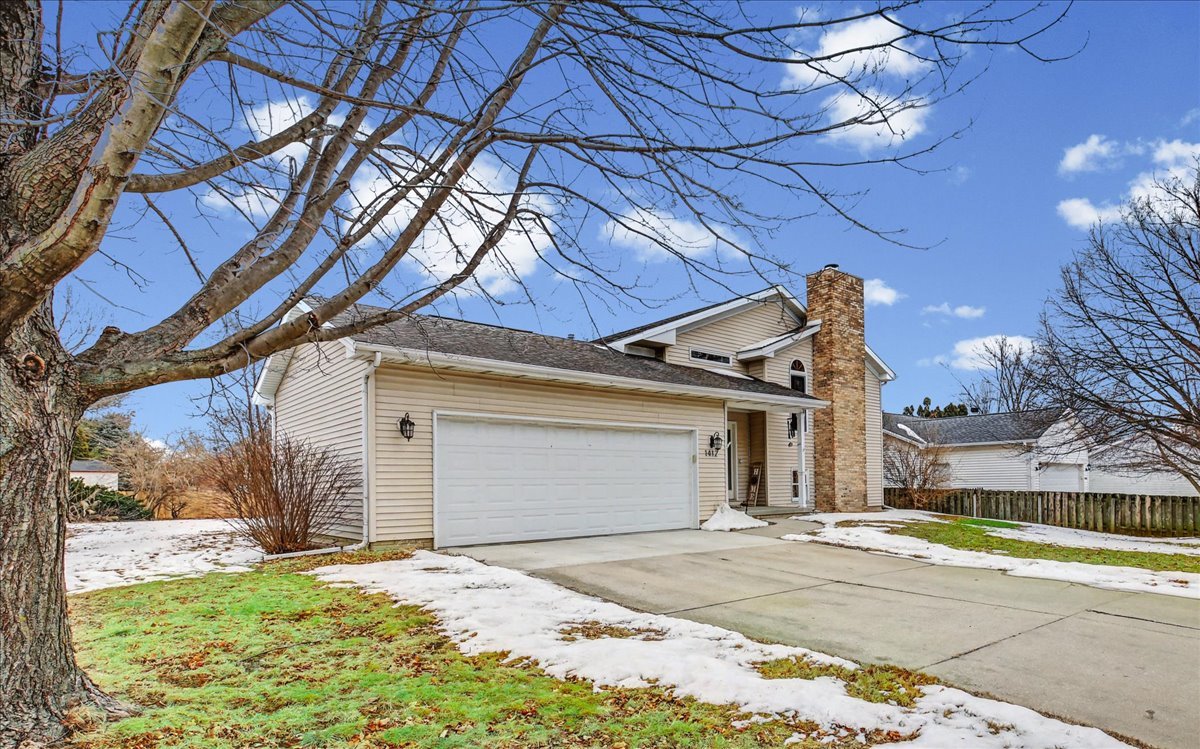 1412 Dublin Drive, Normal, IL 61761