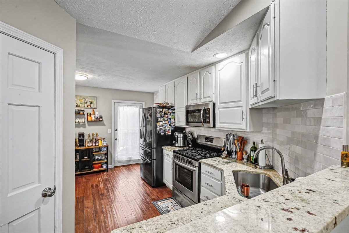 1412 Dublin Drive, Normal, IL 61761