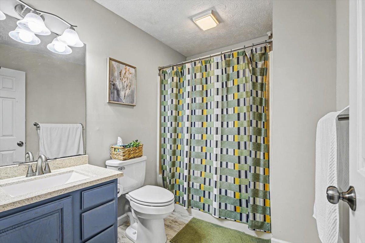 1412 Dublin Drive, Normal, IL 61761