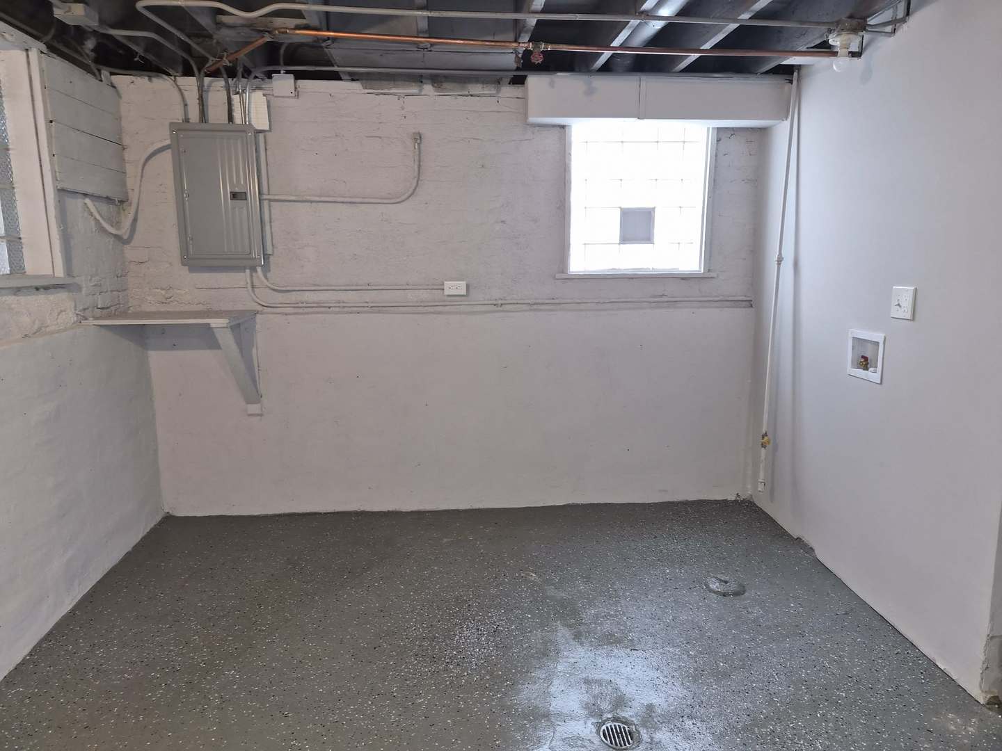 1234 W 72nd Street, Chicago, IL 60636