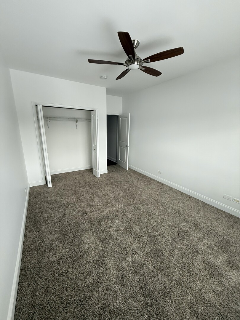 6961 Vine Street #303, Indian Head Park, IL 60525